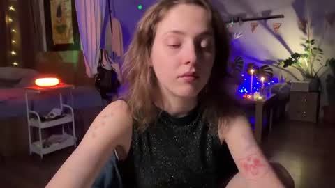 dori not holy get my tg channel with link from description under last photo online show from July 9, 10:01 pm