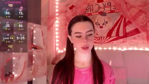 Mia online show from November 1, 5:00 am