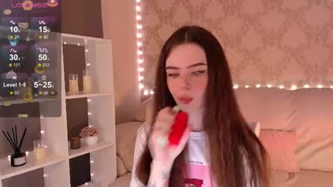 Mia online show from July 13, 4:35 am