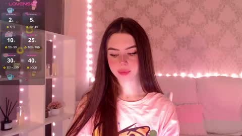 Mia online show from October 23, 3:56 am