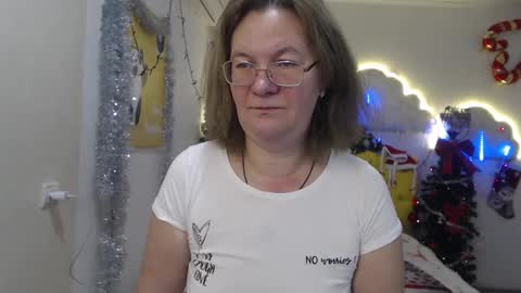 holymilfa online show from December 26, 7:24 am