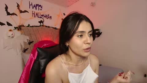  online show from October 8, 3:49 pm
