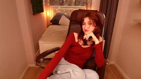 Violett online show from March 17, 8:57 pm