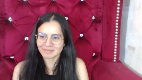 Emily online show from December 15, 4:01 pm