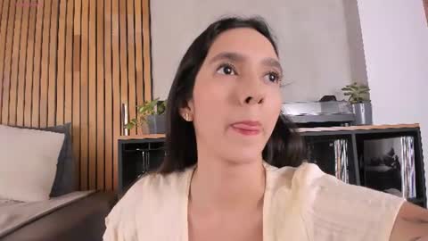Sofia independent model online show from July 31, 10:49 am