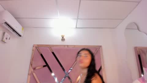 honeyht online show from July 14, 12:21 pm