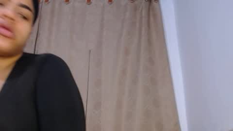 honeypussy3021 online show from April 29, 9:01 am