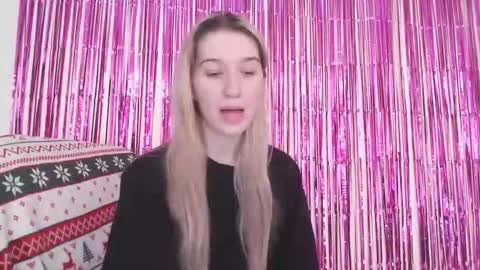 honeyveil online show from February 11, 1:34 pm