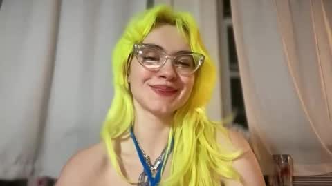 Emi Rose online show from December 20, 6:39 am