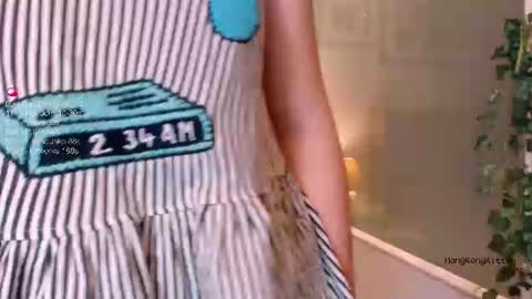 Kat -  online show from August 6, 4:58 pm