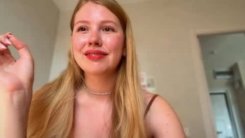 Audrey online show from August 4, 2:28 am