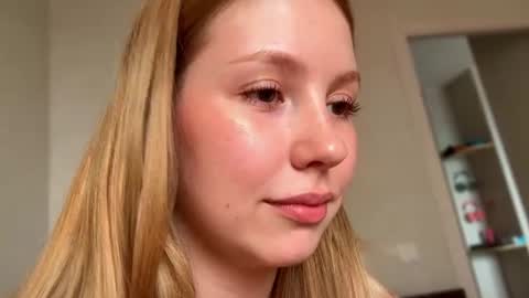 Audrey online show from June 22, 2:38 am