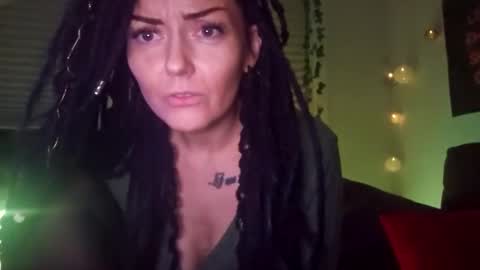 horneymomnextdoor online show from March 22, 3:12 am