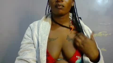 phanice online show from May 31, 6:09 pm