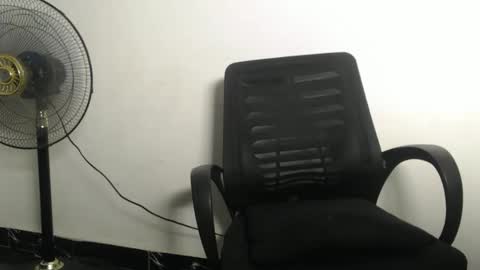 Iris online show from February 22, 9:16 pm