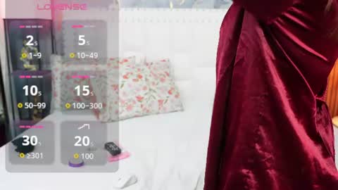 Khloe  online show from July 1, 12:26 pm