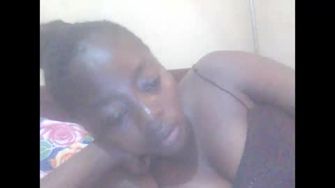 hornygal001 online show from September 17, 6:44 am