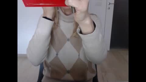 Hornyssima online show from January 10, 9:36 am