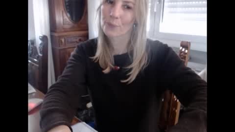 Hornyssima online show from November 11, 9:28 am