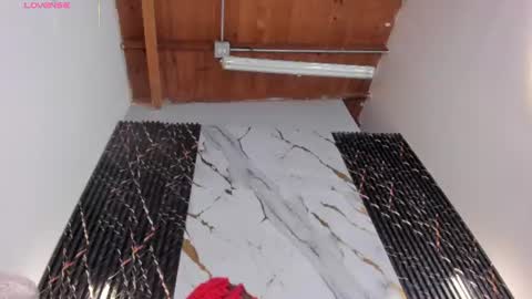 hot__genesis online show from July 17, 5:12 am