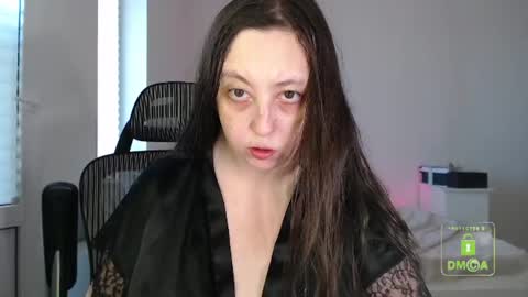 Lila online show from August 2, 3:04 pm