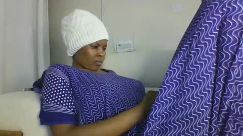 hot berry1 online show from November 17, 12:22 am