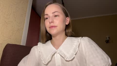 hot_chance_ online show from April 26, 1:42 pm