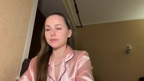 hot_chance_ online show from April 30, 8:57 pm