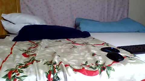 chooo pie online show from February 3, 6:40 am