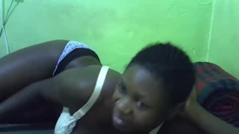 hot_girlly online show from September 26, 9:40 am