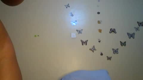 hot petite100 online show from July 13, 8:15 am