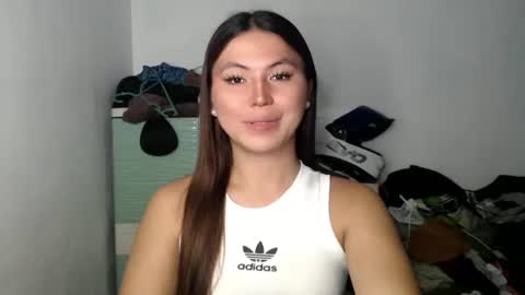 Nikki  online show from May 2, 6:22 pm