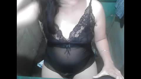 hot_quin11 online show from March 10, 9:01 am