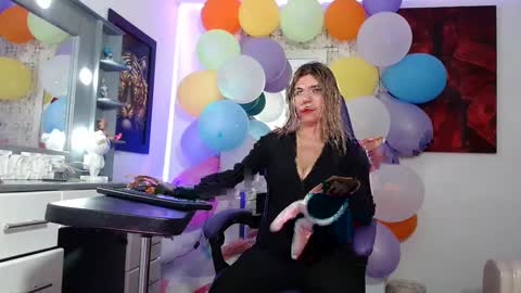 Snapshot of hot_sexy_bunny chatting on September 14, 3:43 pm hot sexy bunny online show from September 14, 3:43 pm