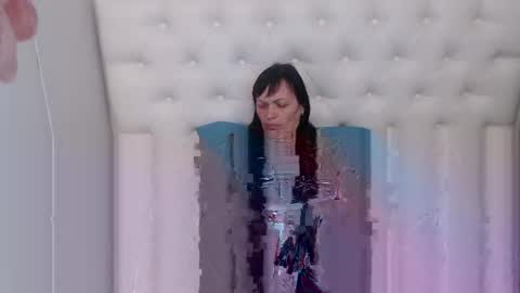 hot_stellaxxx online show from December 5, 6:44 pm