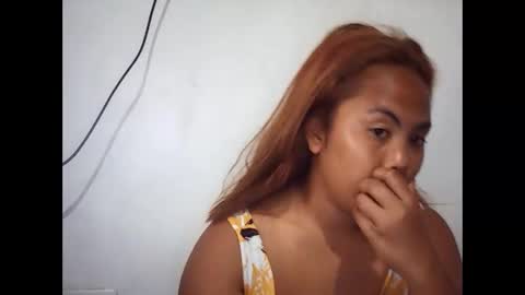 hotflowerclit online show from December 4, 4:26 am