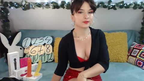 hotgirlkarina online show from May 1, 3:54 am