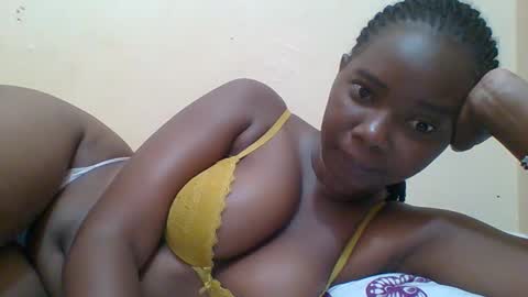 Queen online show from May 9, 5:53 am