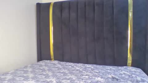 hotleen997564 online show from February 10, 8:28 am