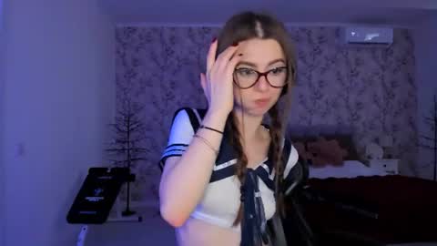 hotmolly_ online show from July 28, 4:39 pm