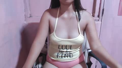 Snapshot of hotpink4u04 chatting on January 30, 9:04 am hotpink4u04 online show from January 30, 9:04 am