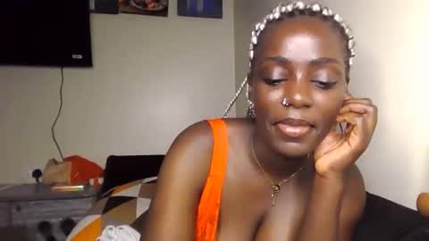 Amalia online show from January 16, 10:17 pm