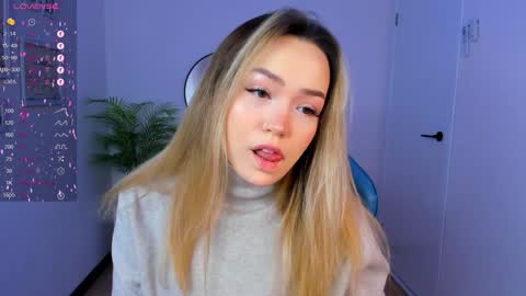 hello Im Eva online show from January 7, 8:13 am