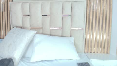 Snapshot of hottest_mature__ chatting on September 24, 2:32 am Natalie online show from September 24, 2:32 am