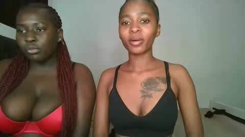 hottie_mistie online show from April 20, 9:07 pm