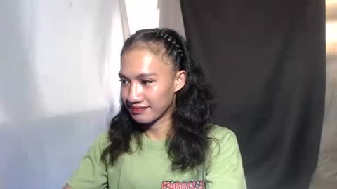 hottiest_luna online show from August 6, 5:47 am