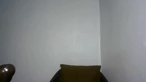 hotty_lora889 online show from January 17, 10:06 pm