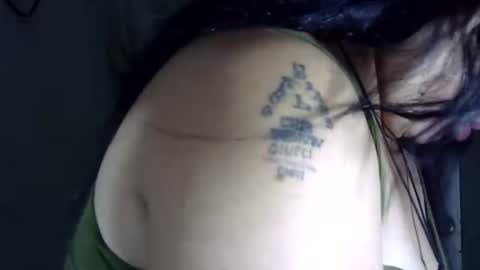 hottycrissy4u online show from April 25, 2:03 pm