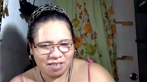 hottycrissy4u online show from June 6, 7:58 am