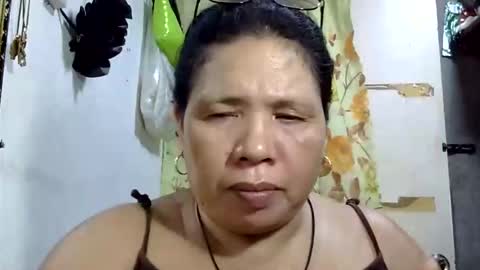 hottycrissy4u online show from June 8, 3:51 am